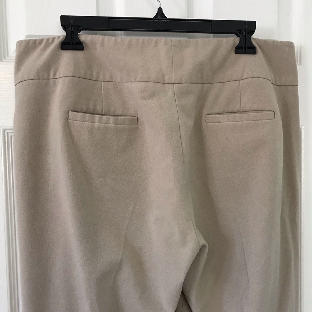 ๐ Kenneth Cole Ladies slacks. Size 14 Short - Picture 6 of 8